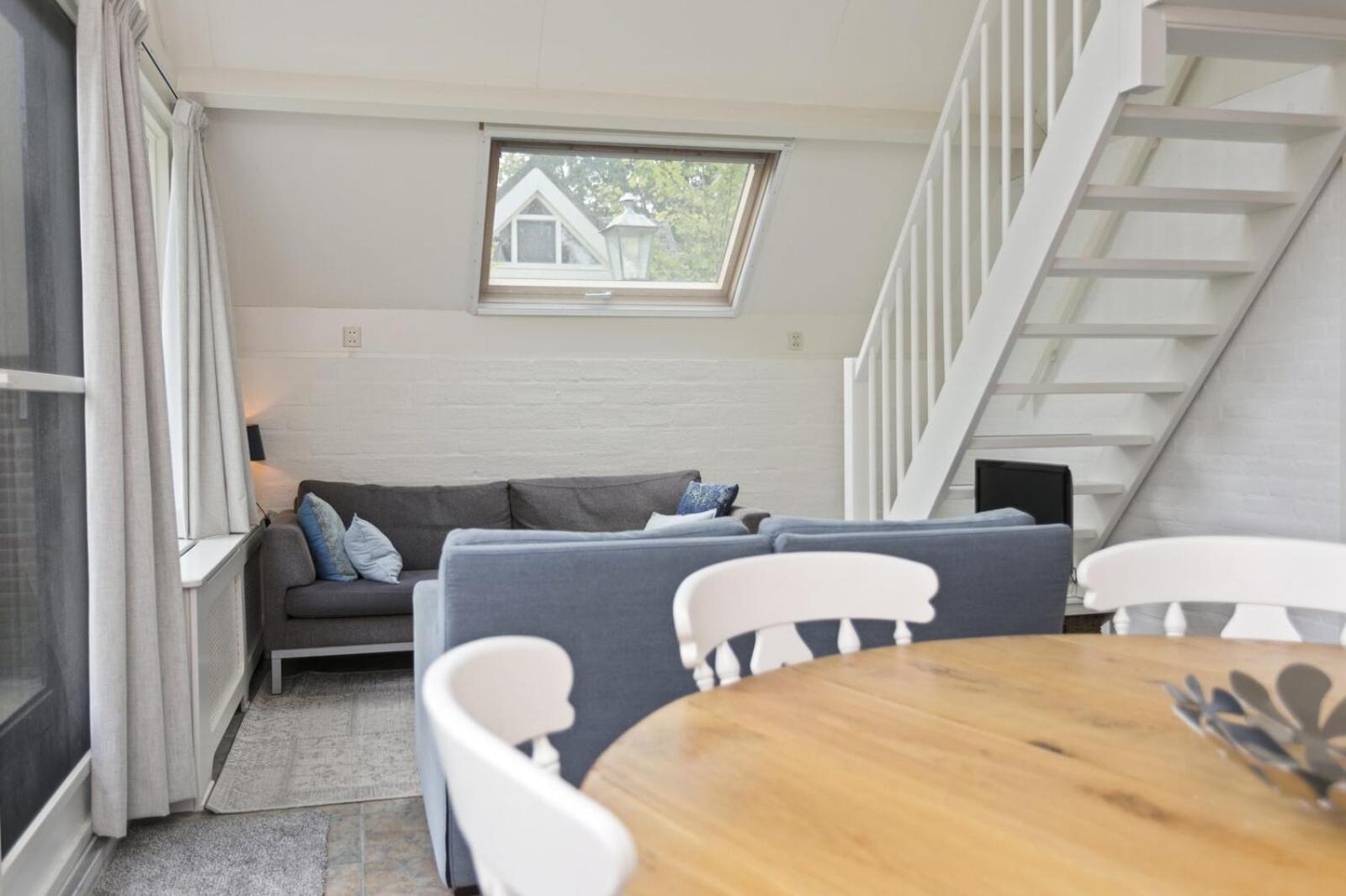 Jonkerstee 66 - Ouddorp De vrolijke noot Childfriendly near the beach - not for companies Buitenkant foto